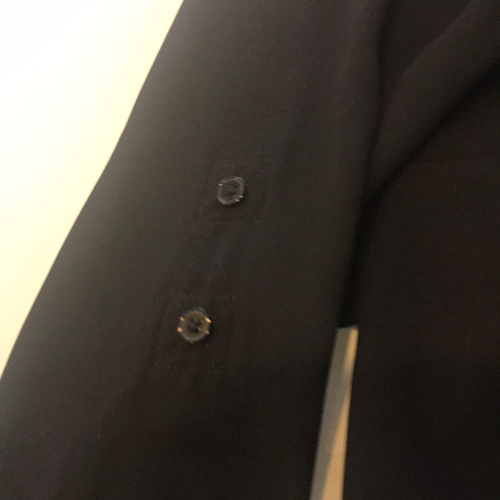 Polyester blouse. - Picture 2 of 2